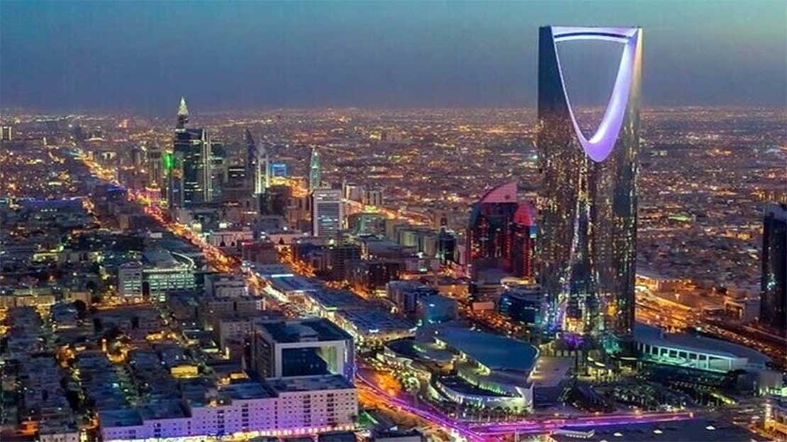 سفارة واشنطن في الرياض تحث الأمريكيين على مغادرة السعودية فوراً وسط تصاعد الحرب مع إيران