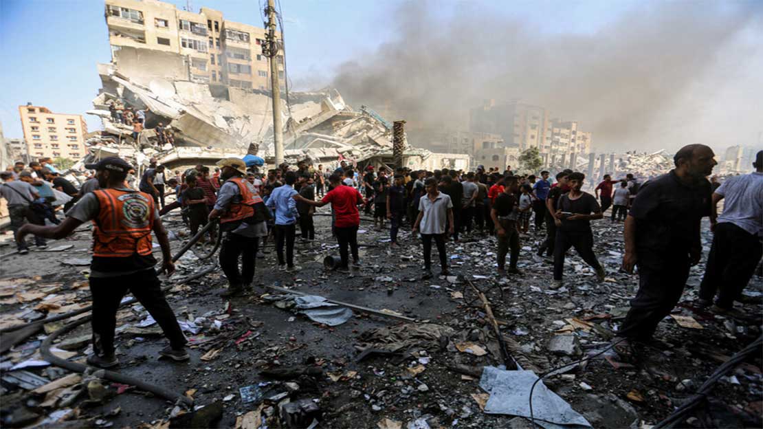 غربيون يمدون يد العون: دعوات لإعادة فتح ممر طبي لغزة