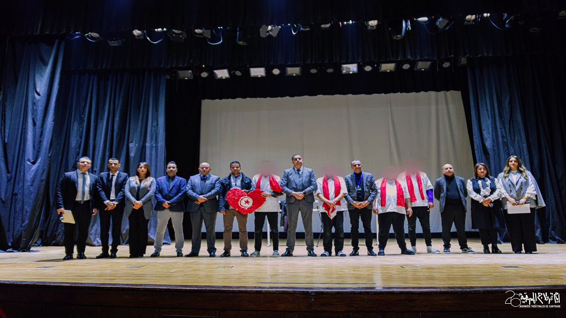 مسرح الحرية يفتح أبوابه مجدداً: 16 عرضاً من داخل السجون يصرخون "كرامة الإنسان لا تُسجن"