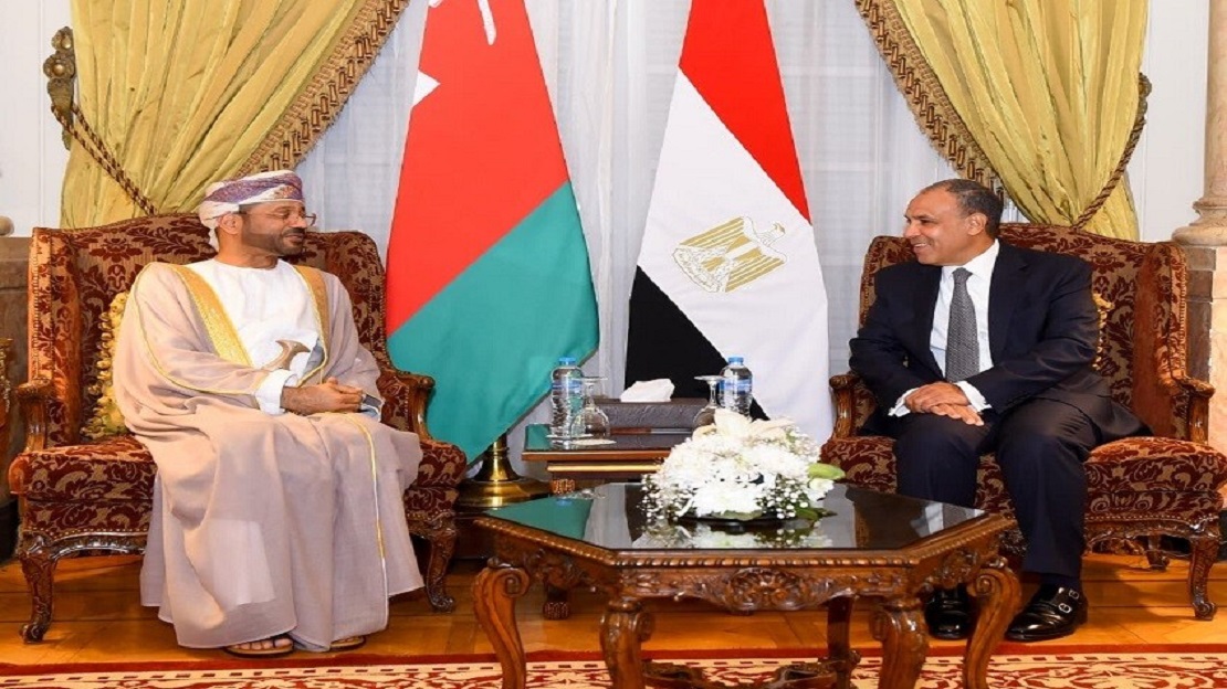 مصر وعمان يدعوان لـ