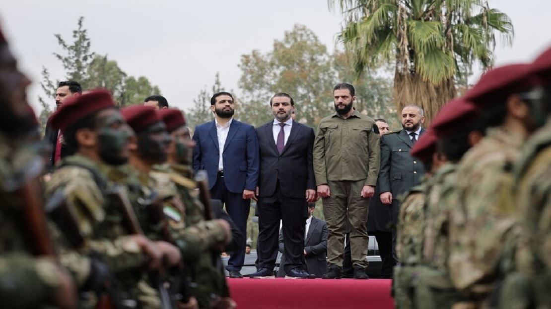 من المزة إلى الأمويين: أحمد الشرع يقود عرضاً عسكرياً يعيد إحياء ذكرى التحرير وسط هتافات السوريين المهيبة