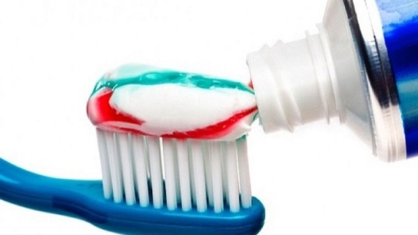 دراسة حول العلاقة بين معجون الأسنان وفيروس كورونا