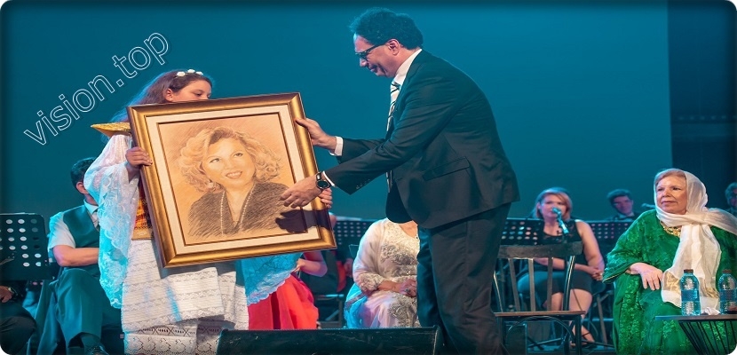 تونس تكرم فنانتها الأولى السيدة نعمة