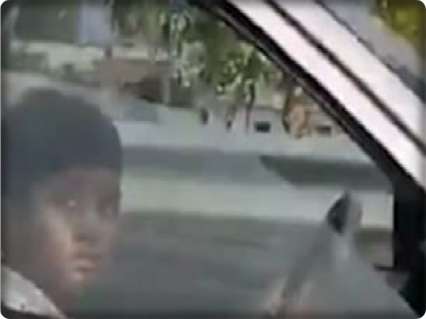 الشرطة الهندية أوقفت سيارة بسبب شريط فيديو