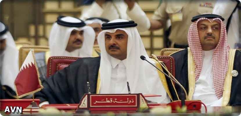 جاءت تصريحات الوزير القطري ردا على مطالبة المملكة العربية السعودية ودول خليجية وعربية حليفة، الدوحة بتغيير سياساتها الإقليمية ووقف مساندة "جماعات إرهابية" تنشط في المنطقة.