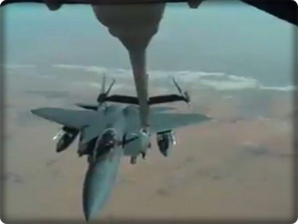 فيديو لطائرة KC-10 التابعة للفرقة 908 لتزويد الطائرات بالوقود 
