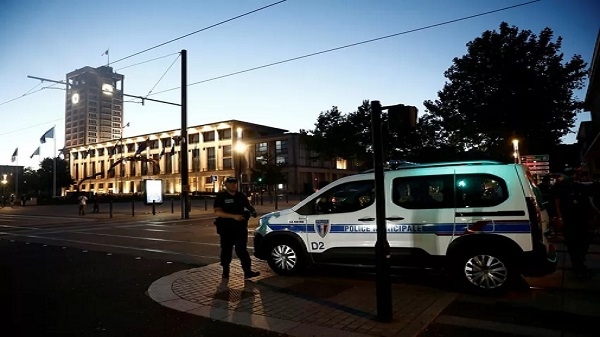 الإسلاميون يواصلون عملياتهم الإرهابية في فرنسا