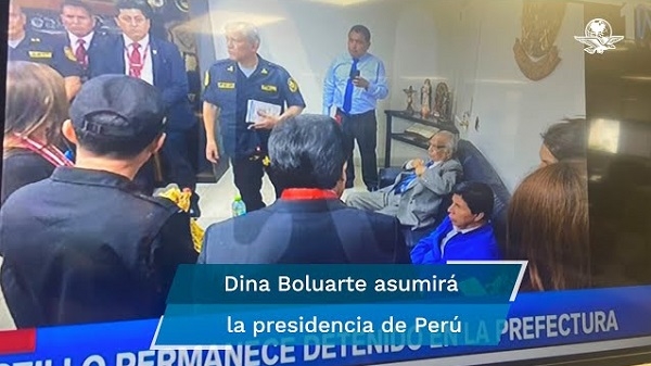 كان البرلمان البيروفي الذي تُهَيمن عليه المعارضة اليمينية، قد أعلن عزل الرئيس اليساري كاستيلو بتهمة "العجز الأخلاقي"|||