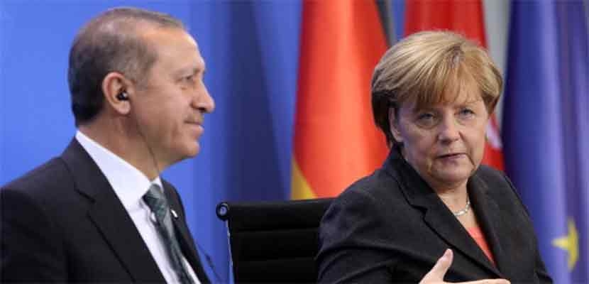 أغيلا ميركل ورجب طيب أردوغان، علاقات متوترة منذ إيقاف مفاوضات دخول تركيا الاتحاد الاوروبي