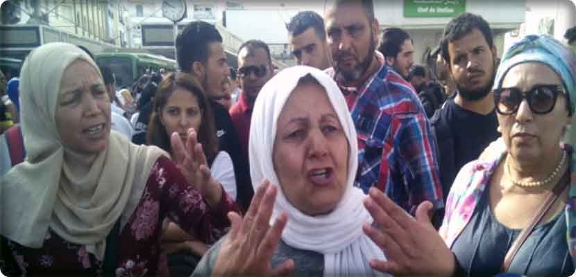 إمرأة تونسية تصرخ في وجه رئيس الحكومة ارحل