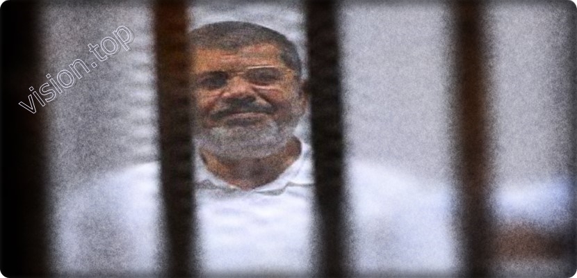 وكان القاضي قد قال أن محمد مرسي طلب أن يأخذ الكلمة دقائق قبل وفاته.