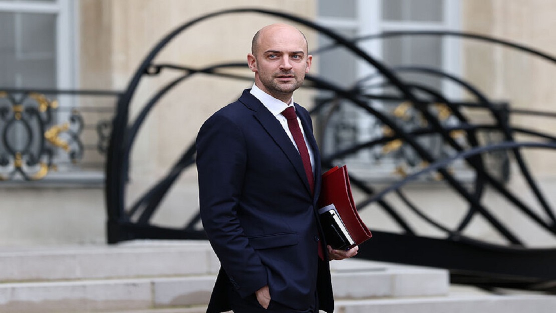 فرنسا تفتتح قنصلية في غرينلاند.. تحدٍ أوروبي مباشر لضغوط ترامب