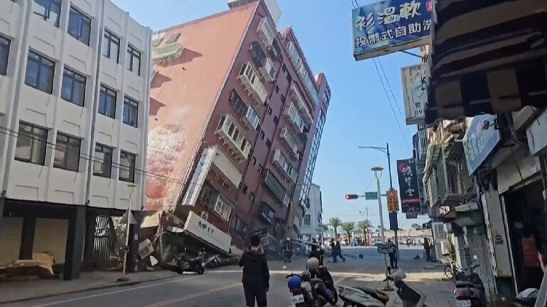مركز الإنذار المبكر من التسونامي بالمحيط الهادئ  خطر تسونامي جراء زلزال تايوان "انتهى إلى حد كبير"