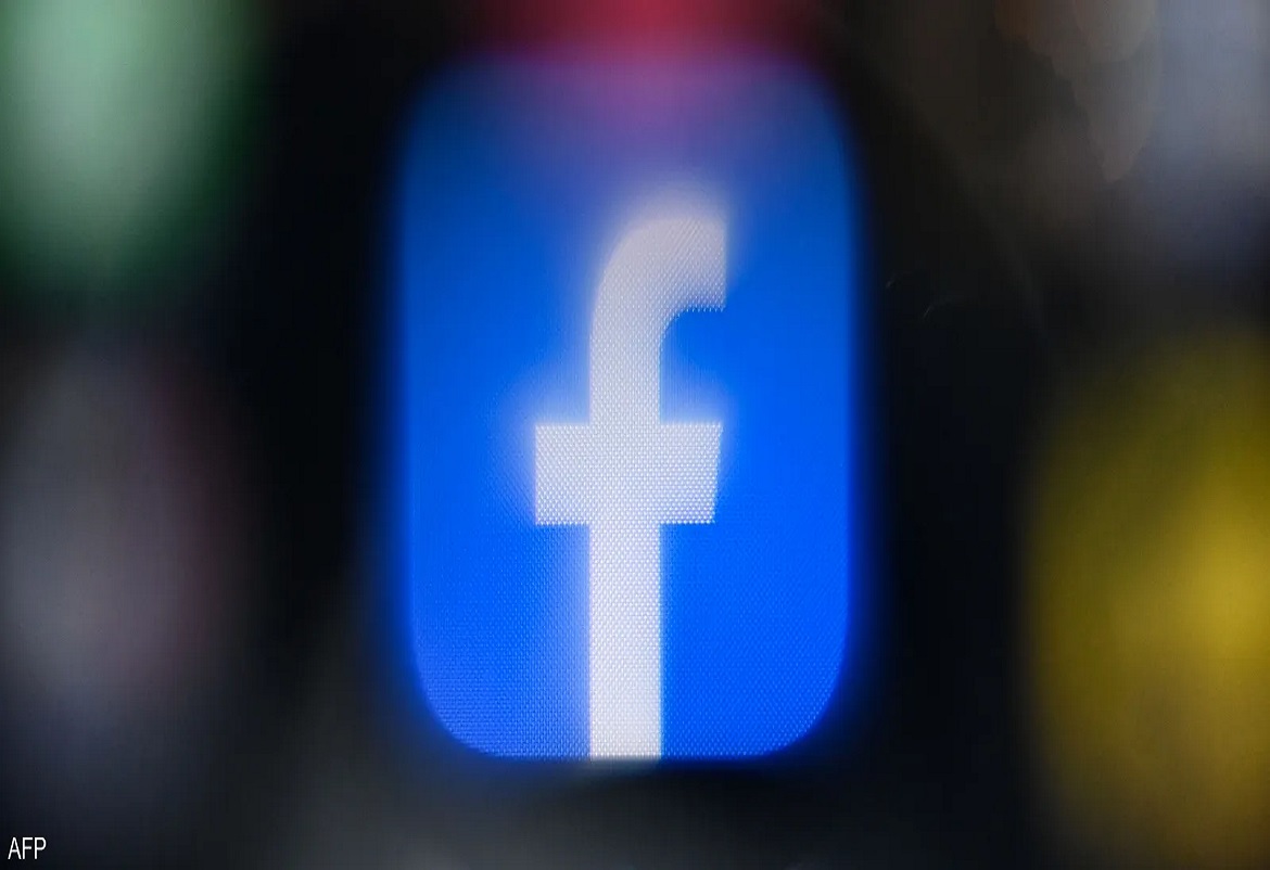 انقطاع للخدمة يؤثر على مستخدمي "فيسبوك" و"انستغرام"