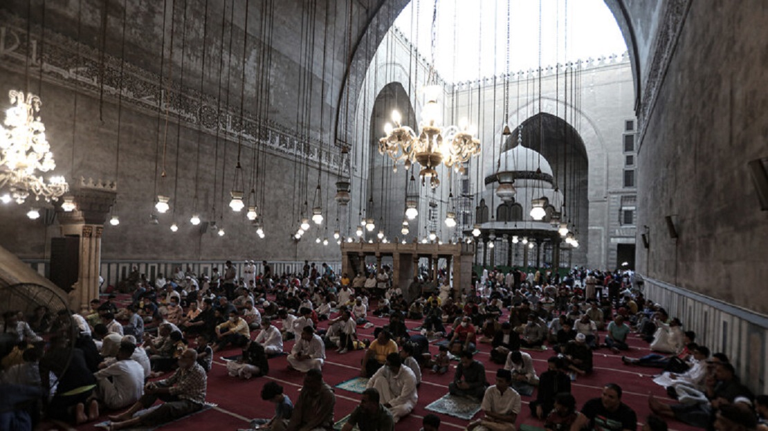 الأوقاف المصرية تحذر الأئمة وخطباء المساجد من جمع أي تبرعات تحت أي مسمى