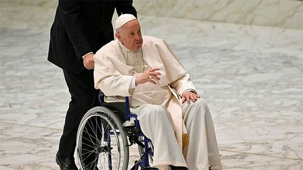 وضع صحي غير مستقر لبابا الفاتيكان|||